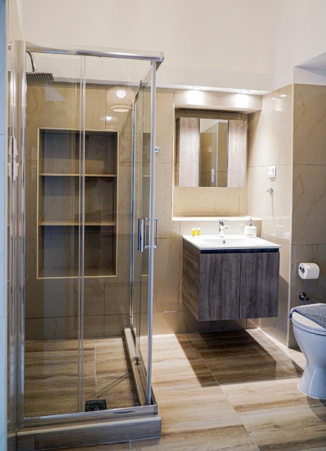 Smyrnis Apartments Ermoupoli Dış mekan fotoğraf