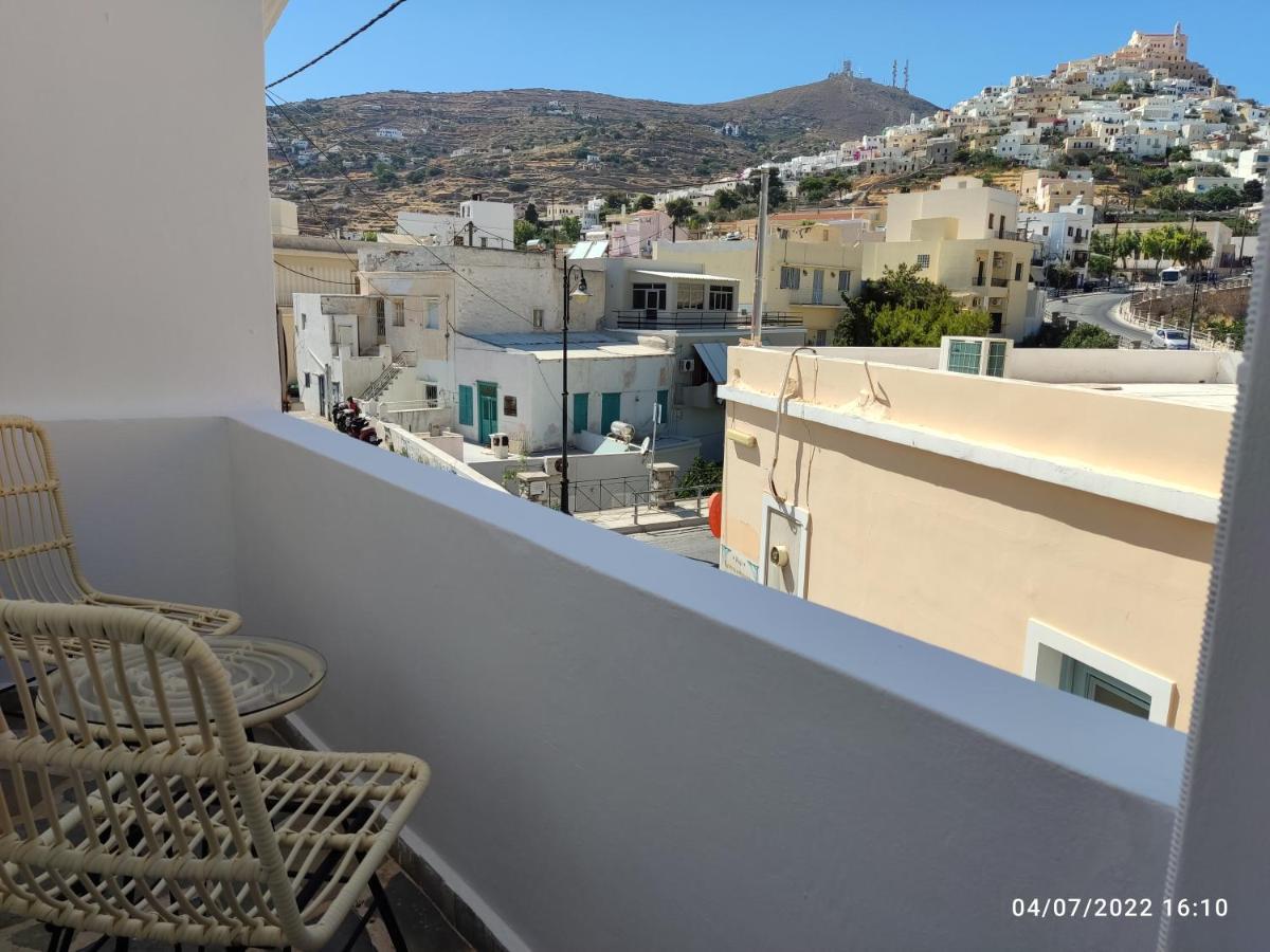 Smyrnis Apartments Ermoupoli Dış mekan fotoğraf