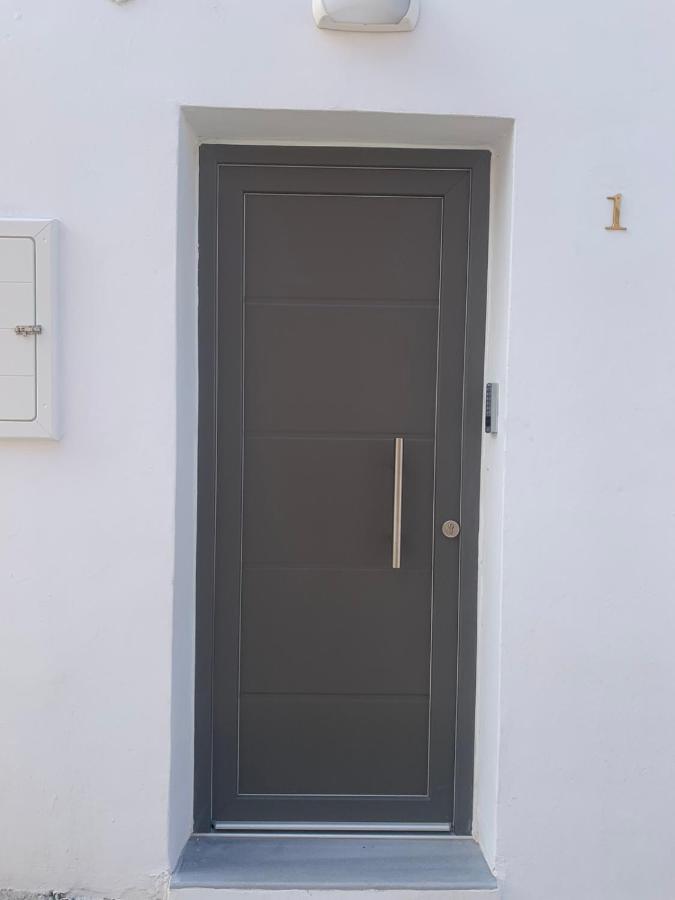 Smyrnis Apartments Ermoupoli Dış mekan fotoğraf